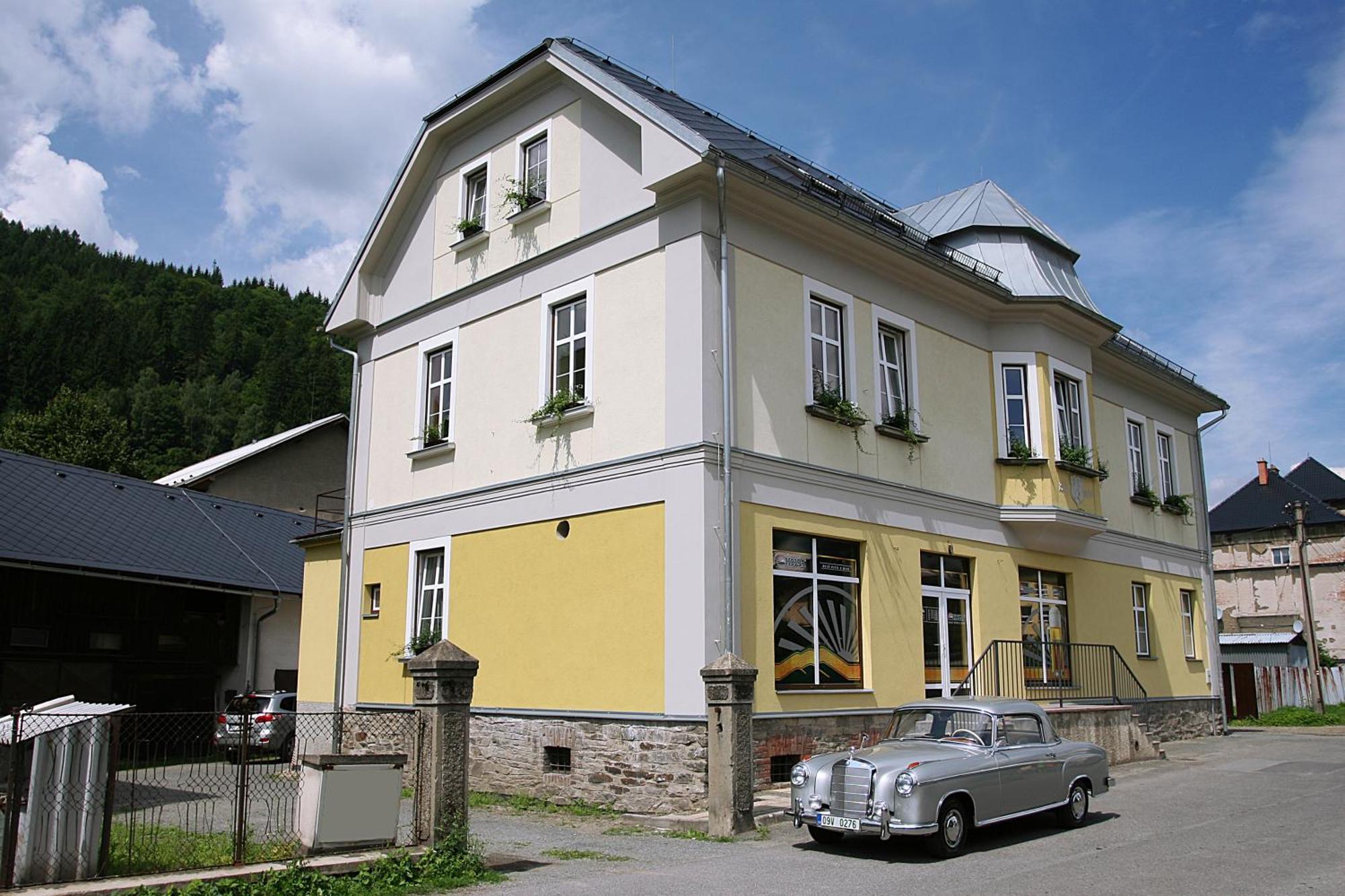 Hanušovice 安德尔卡休闲旅馆酒店 外观 照片
